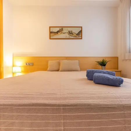 Voramar-2 By Interhome *
